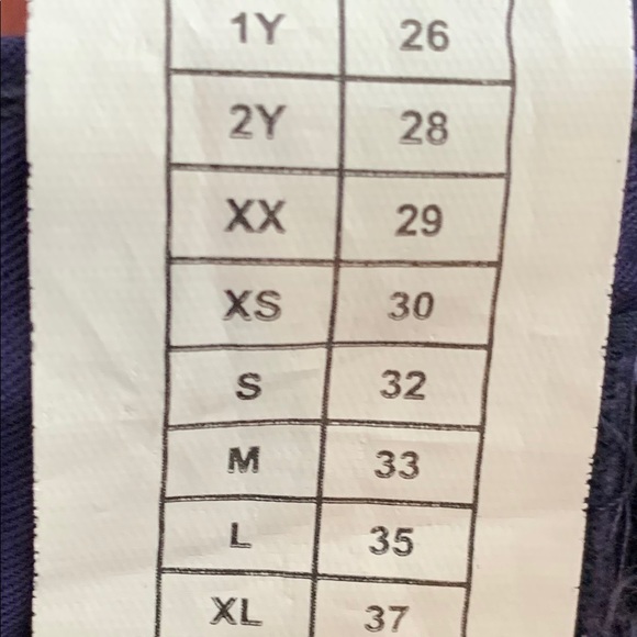 Shorts - Picture 4 of 7